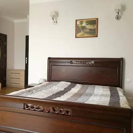 Np Sunshine Bed & Breakfast *