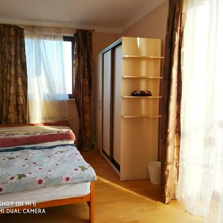 Np Sunshine Bed & Breakfast