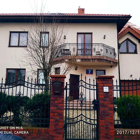 Np Sunshine לינה וארוחת בוקר *