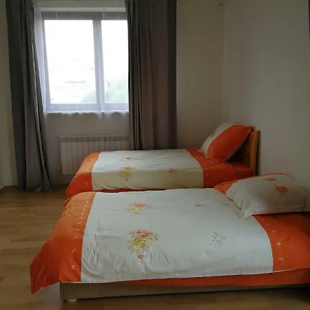 Np Sunshine לינה וארוחת בוקר