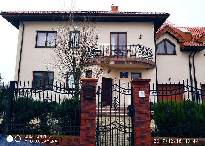 Np Sunshine Bed & Breakfast *