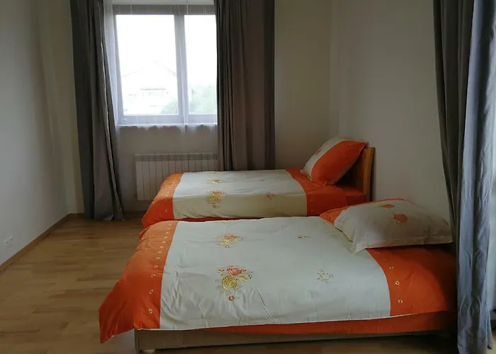 Np Sunshine Bed & Breakfast